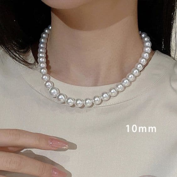 パール煌めきネックレス