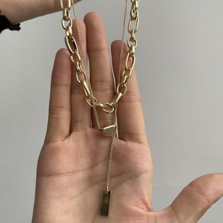  二連チェーンプレート付き重ね付けネックレス