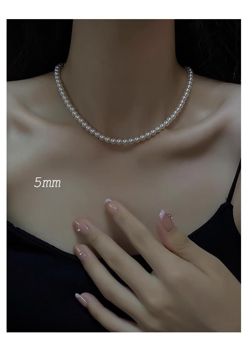 パール煌めきネックレス