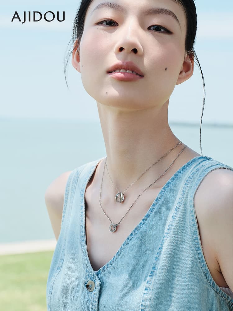 三連輪のしずく ペンダント