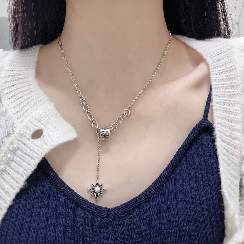 星モチーフ調節可能チェーンネックレス