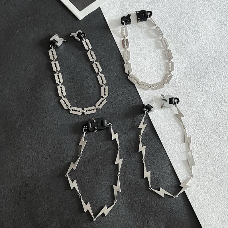シルバーネックレス ペンダント